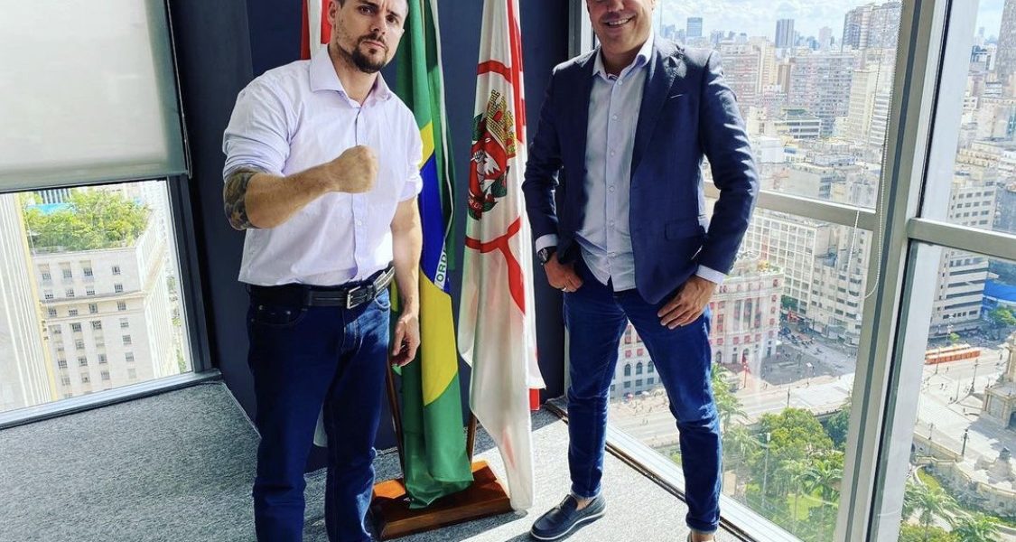 Vereador Danilo visita Secretaria de Inovação e Tecnologia